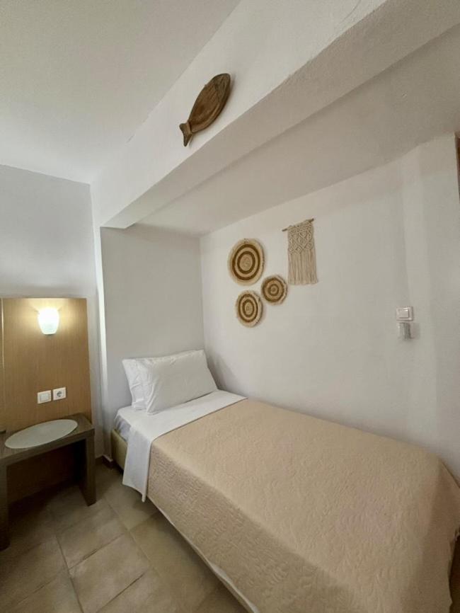 Bonsai Aparthotel Skiathos Town Exterior photo